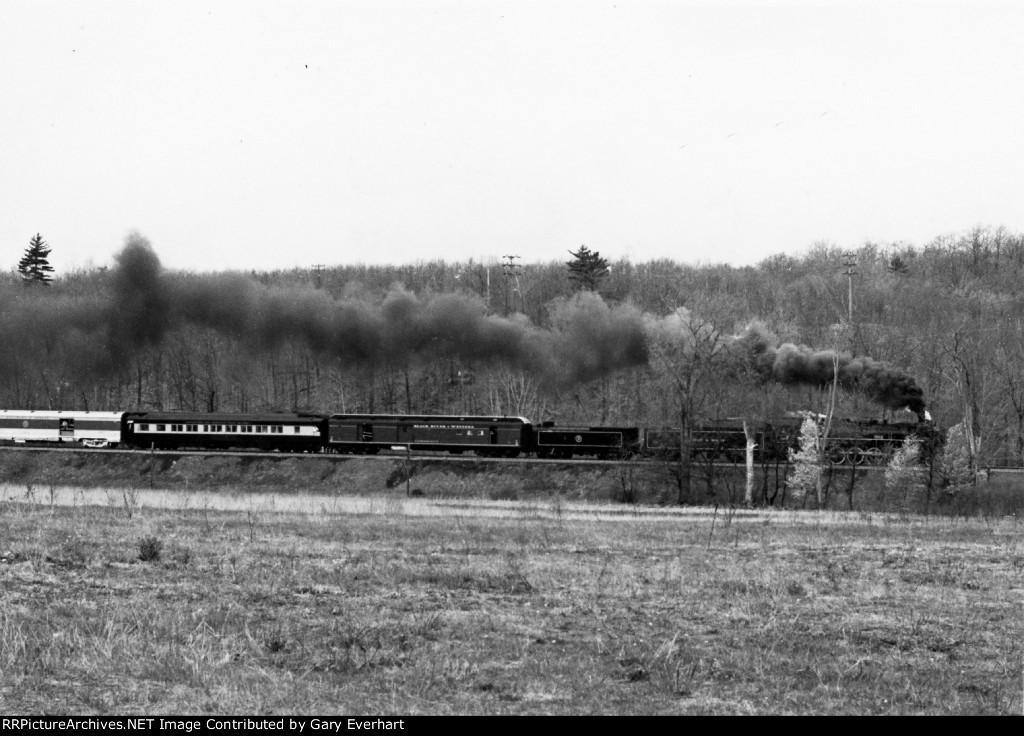 DH 4-8-4 #302 - Delaware & Hudson